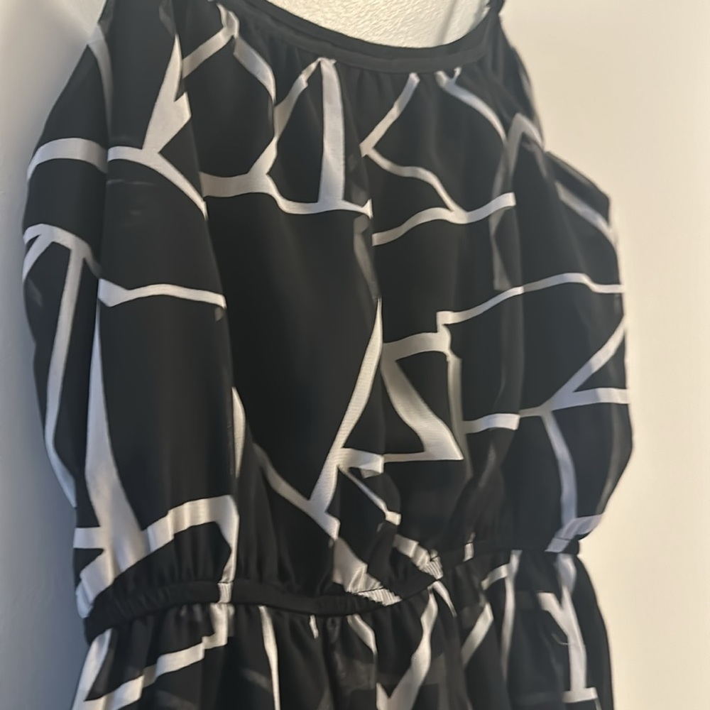 Aqua High-Low Patterned Dress - Picture 2 of 4